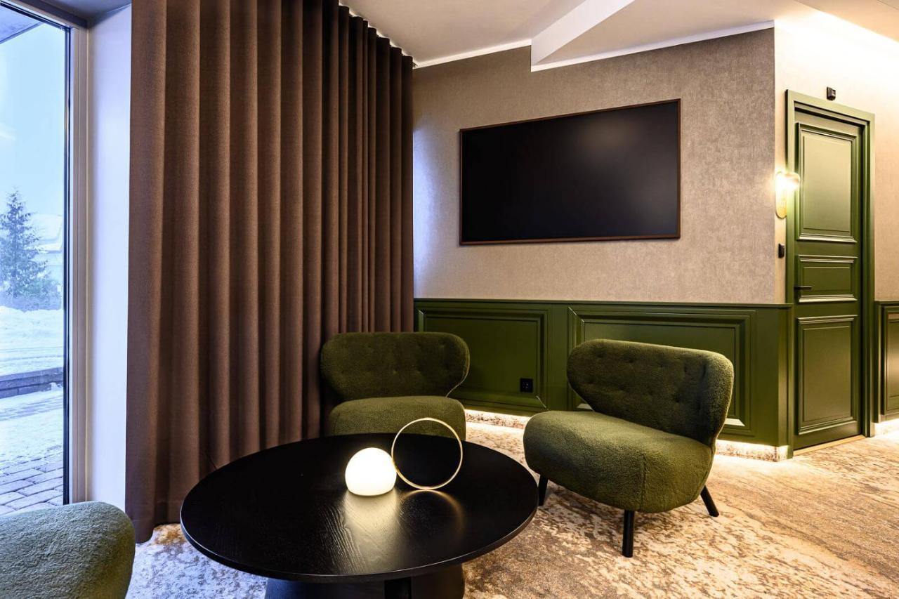Ugandi Hotel Otepää Zewnętrze zdjęcie