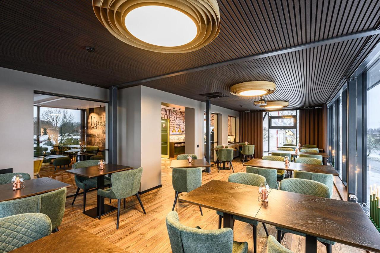 Ugandi Hotel Otepää Zewnętrze zdjęcie