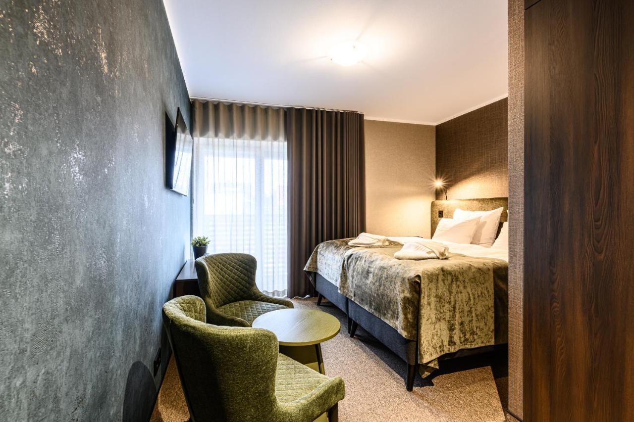 Ugandi Hotel Otepää Zewnętrze zdjęcie